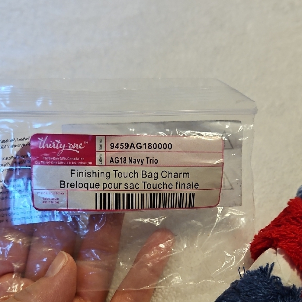 Thirty-One Multicolor Keychain Accessory - Picture 2 of 5